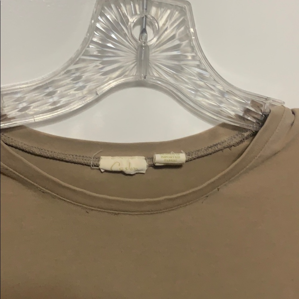 beige tee - Picture 3 of 3